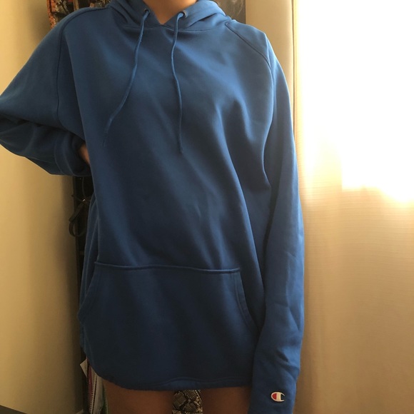 CHAMPION HOODIE - Picture 3 of 3